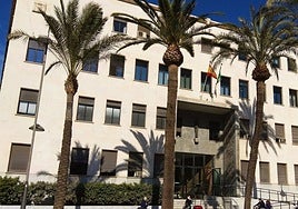 Un joven de Almería acusado de abusar de 15 menores reconoce los hechos, pide perdón y acepta 21 años de cárcel