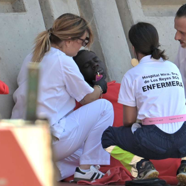 Escalada de tensión en Canarias por los menores migrantes