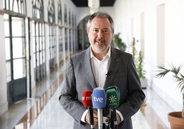 Espadas celebra el adelanto del congreso del PSOE y reivindica su proyecto para 2026