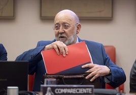 Las Cortes piden al Tribunal de Cuentas que fiscalice al CIS y RTVE