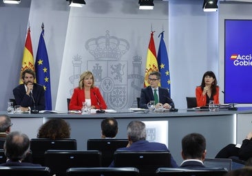 Sánchez lanza un aluvión de medidas para controlar los medios sin detallar su alcance