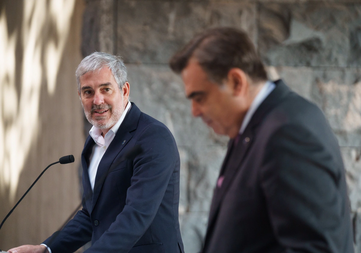 El vicepresidente de la Comisión Europea, Margaritis Schinas y el presidente de Canarias, Fernando Clavijo hoy en Tenerife