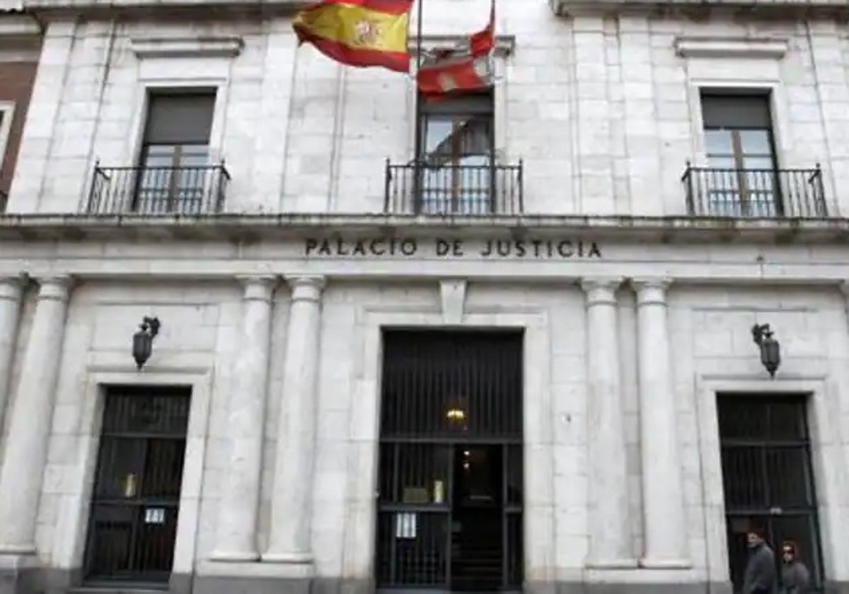 Exterior de la Audiencia Provincial de Valladolid, que acogerá el juicio el 26 de septiembre