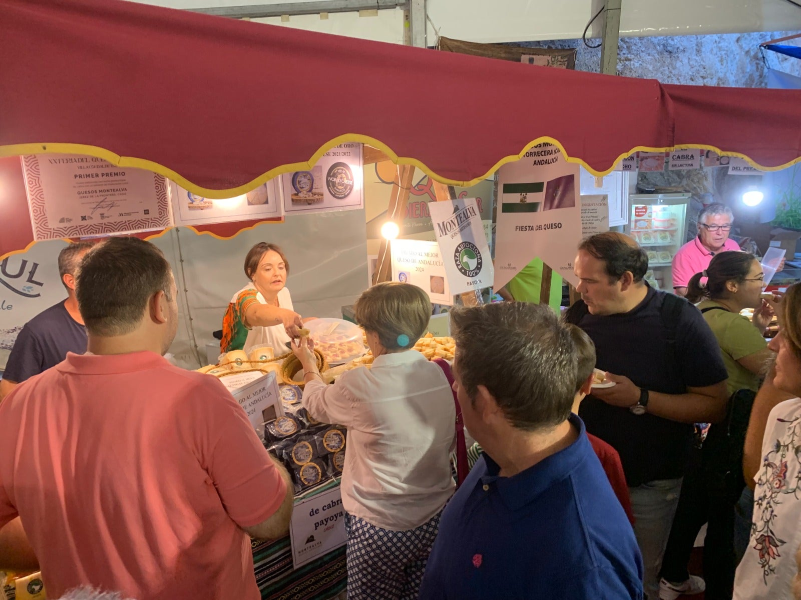 La Feria del Queso de Zuheros, en imágenes