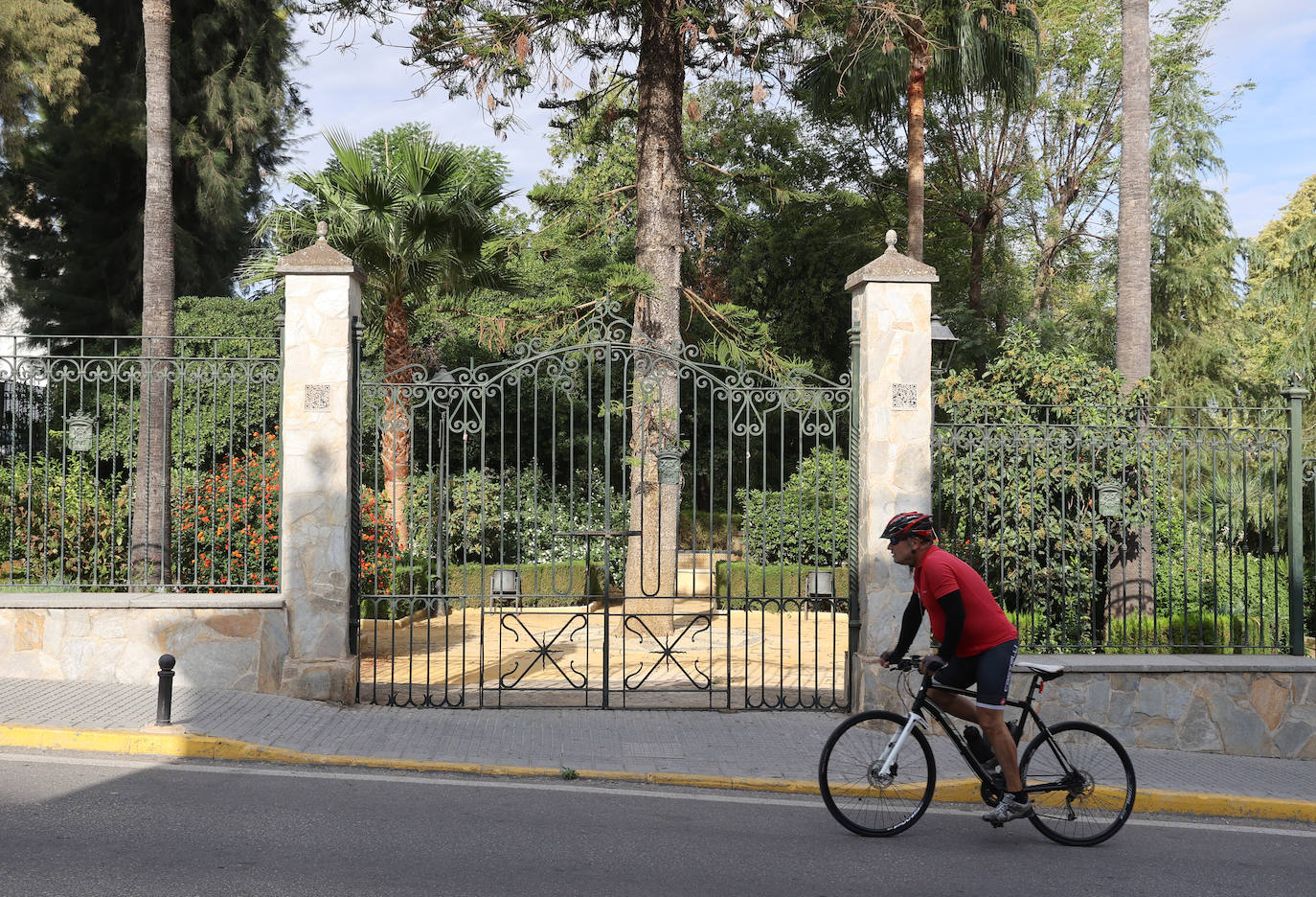 Fotos: La Rambla y Montalbán a la sombra del virus del Nilo