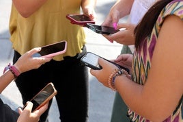 El tratamiento pionero para menores adictos a las redes sociales está en Córdoba