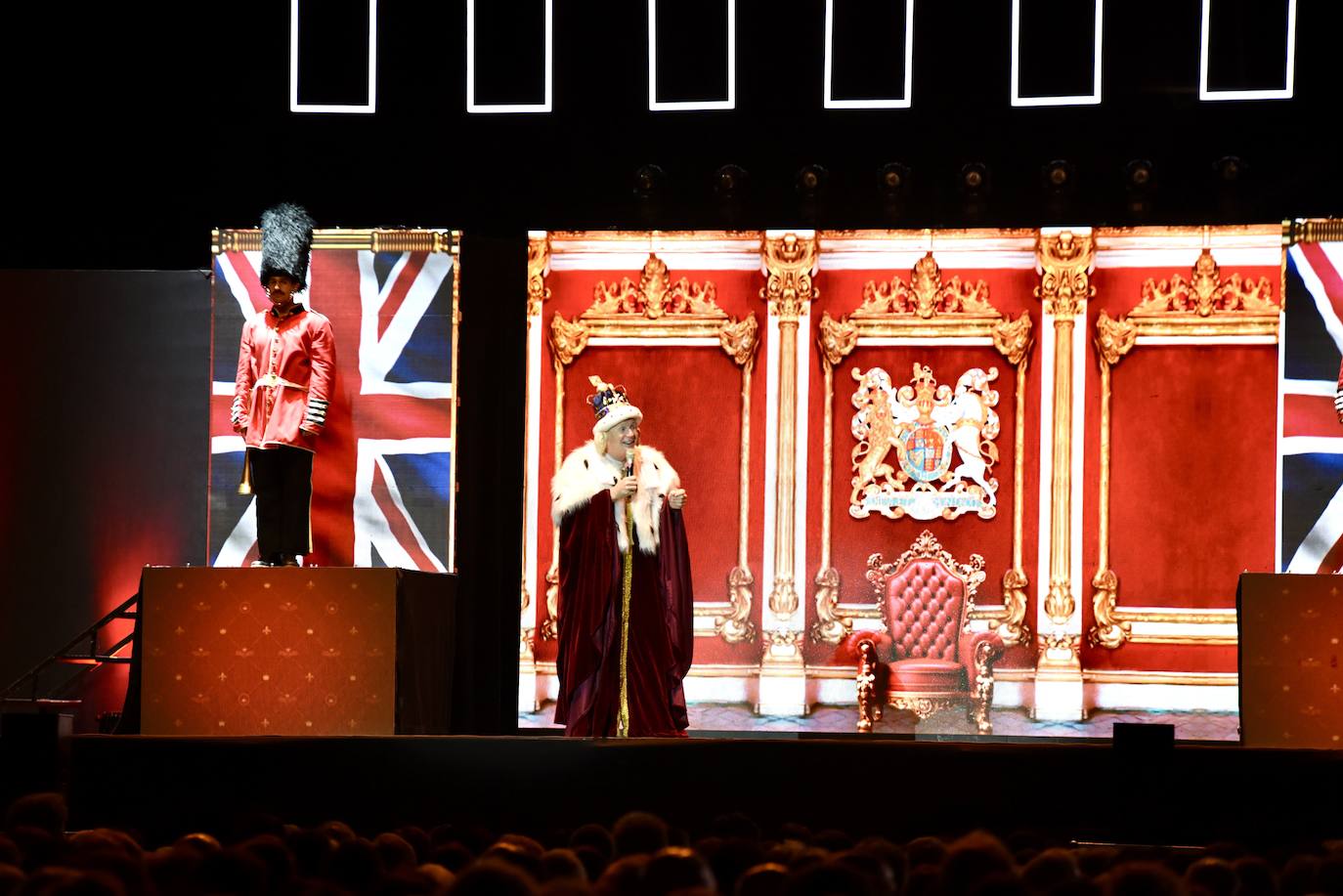 El &#039;Bis a bis&#039; multitudinario de Los Morancos en Córdoba, en imágenes