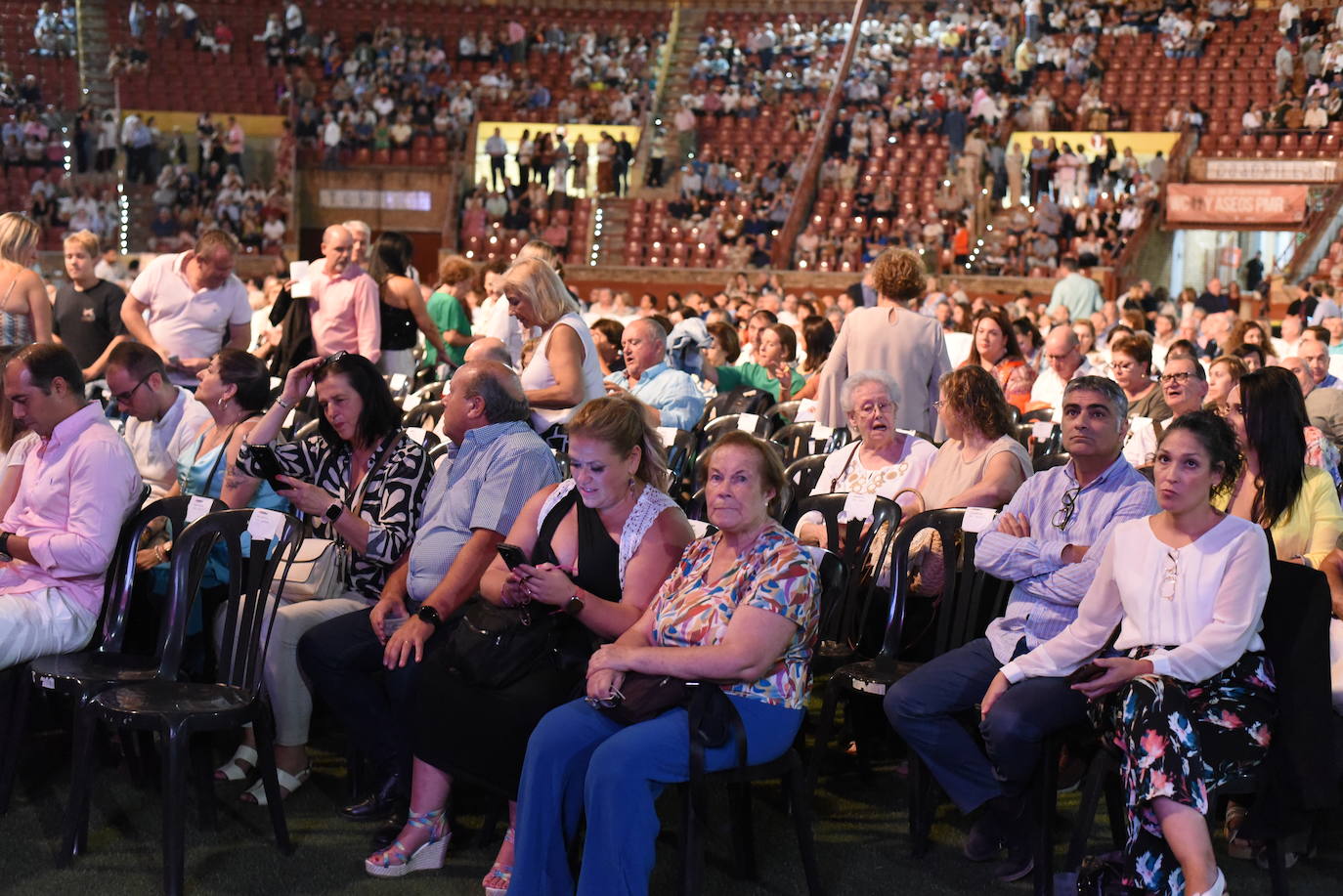 El &#039;Bis a bis&#039; multitudinario de Los Morancos en Córdoba, en imágenes