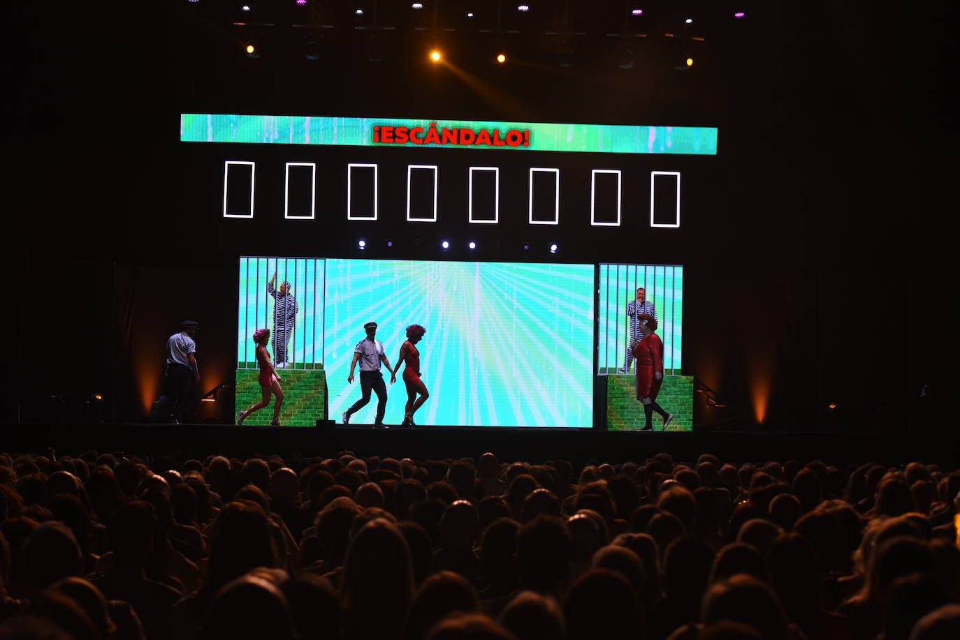 El &#039;Bis a bis&#039; multitudinario de Los Morancos en Córdoba, en imágenes