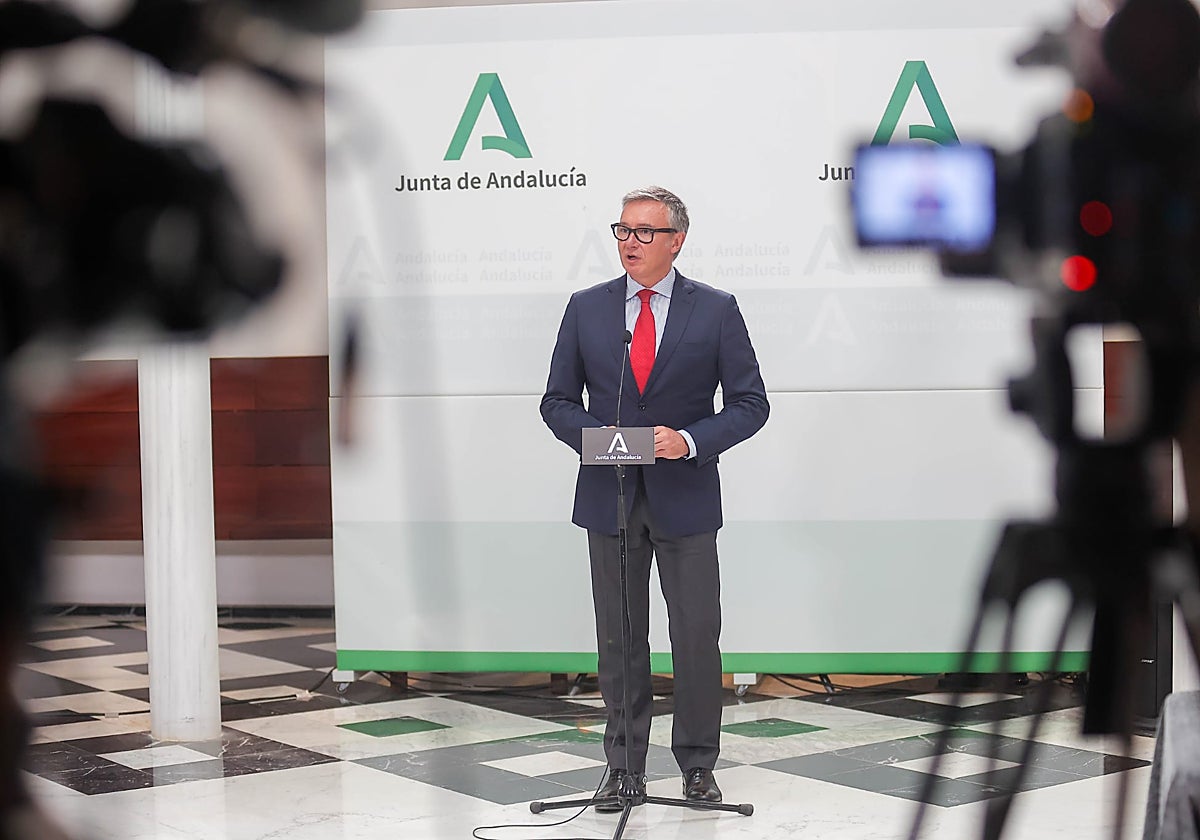 Manuel Gavira, portavoz de Vox, este lunes en el Palacio de San Telmo