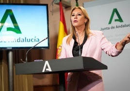 La Junta reprocha a Espadas su «negacionismo» de los agravios del Gobierno hacia Andalucía