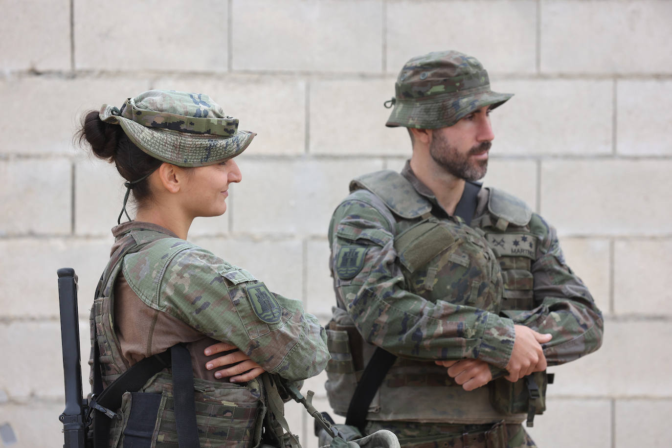 Fotos: Los militares de la BRI X se adiestran para sus misiones en el Líbano y Letonia
