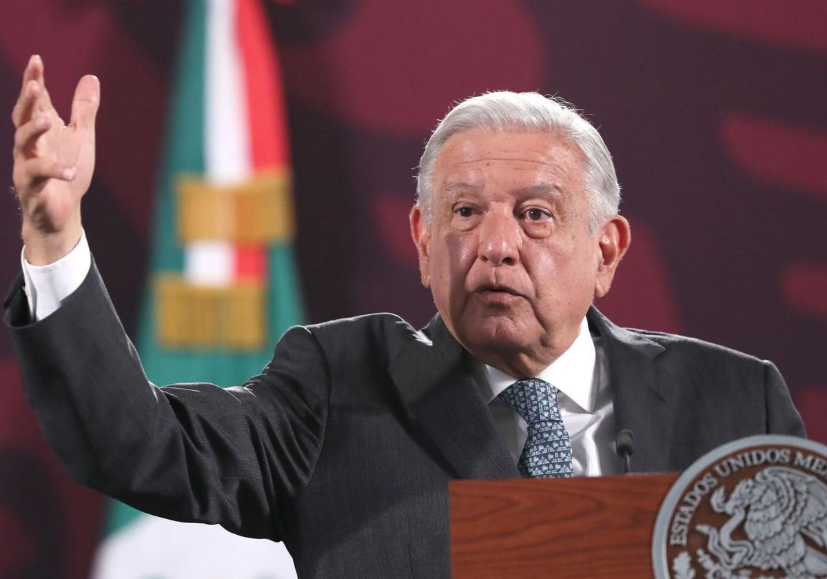 El presidente de México, Andrés Manuel López Obrador, habla durante su conferencia de prensa matutina este martes