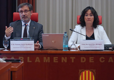 El consejero de Política Lingüística de Illa avanza más presión a los comercios sin descartar las multas