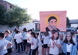 El colegio Tavera peregrina a la parroquia de Santa Teresa de Toledo