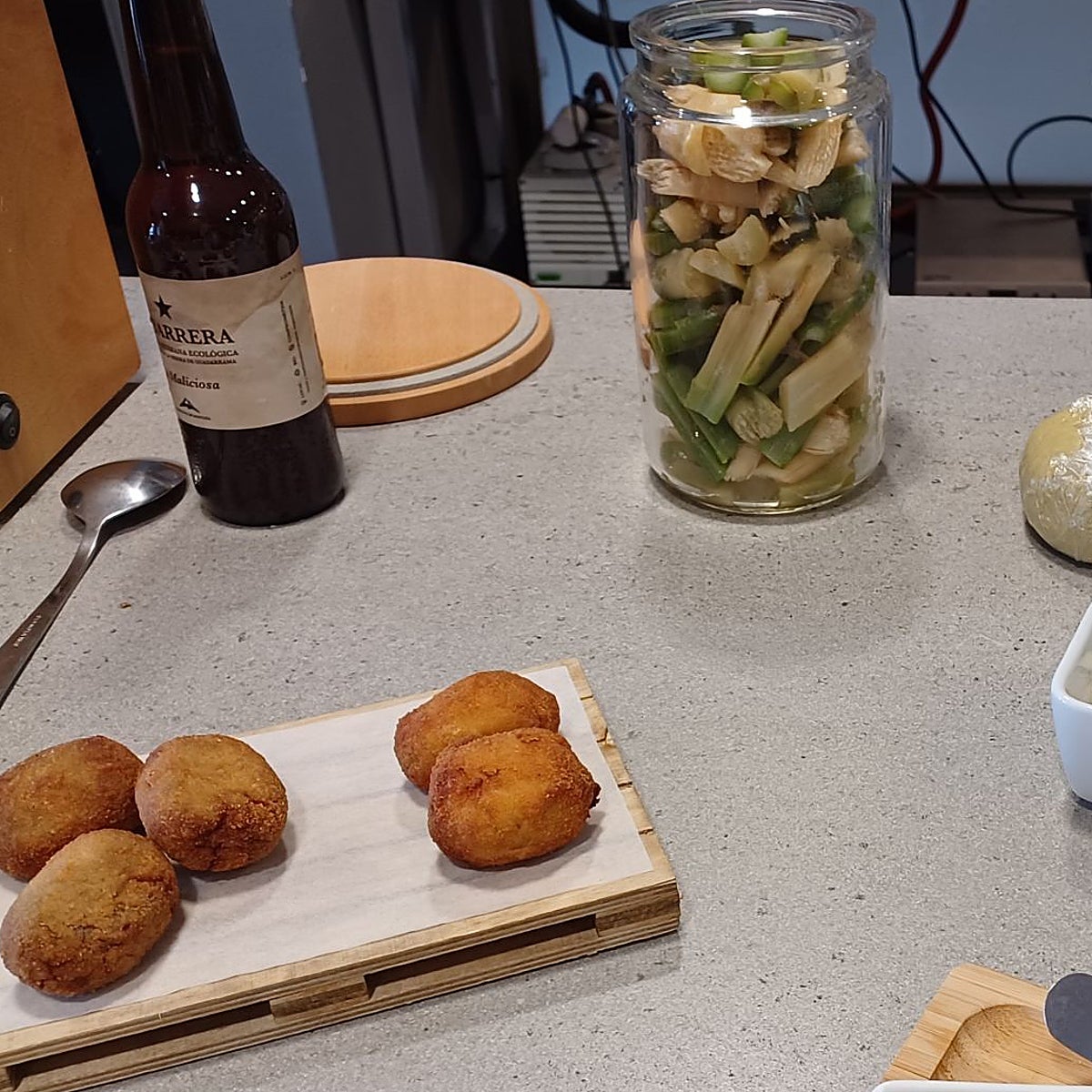 Algunos de los productos nuevos que han surgido de la transformación de otros desechados