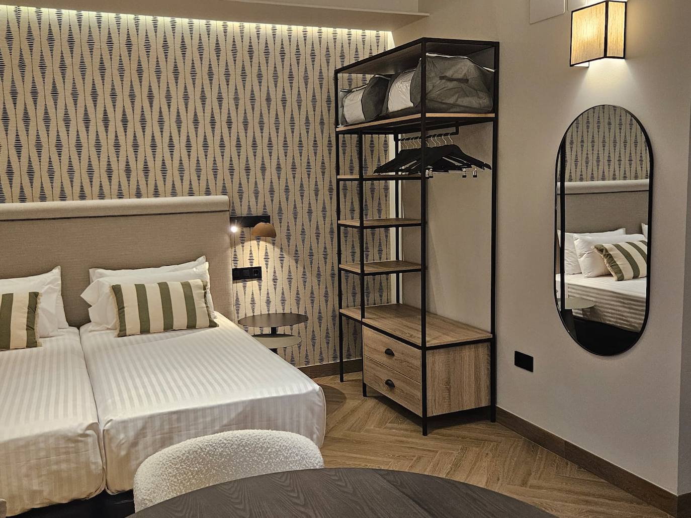 Fotos: los espectaculares nuevos apartamentos turísticos de la plaza del Potro