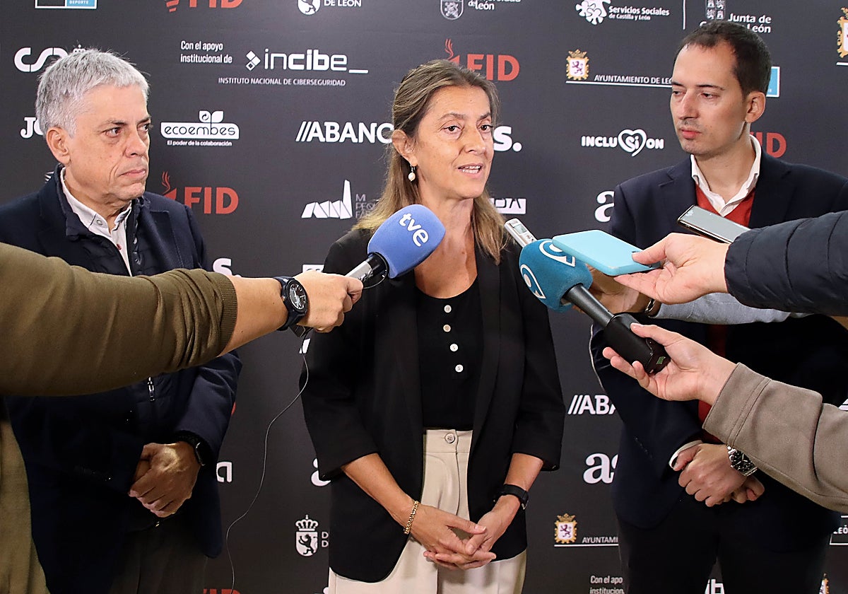 La gerente de Servicios Sociales y Comisionada Regional para la Droga de la Junta de Castilla y León, Esperanza Vázquez