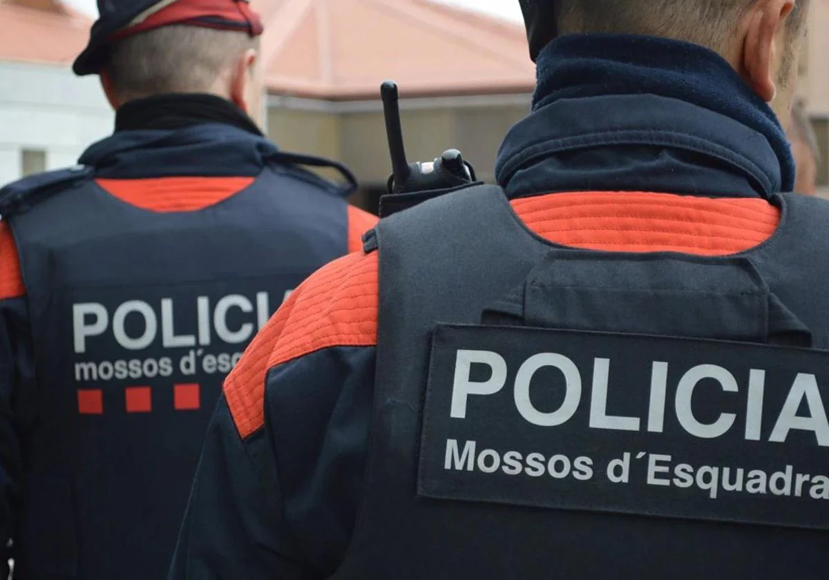 Los Mossos detienen a dos hombres en Barcelona tras un tiroteo