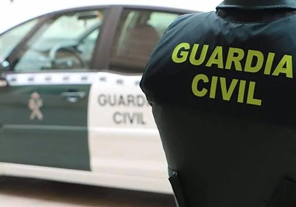 Un agente de la Guardia Civil, en foto de archivo