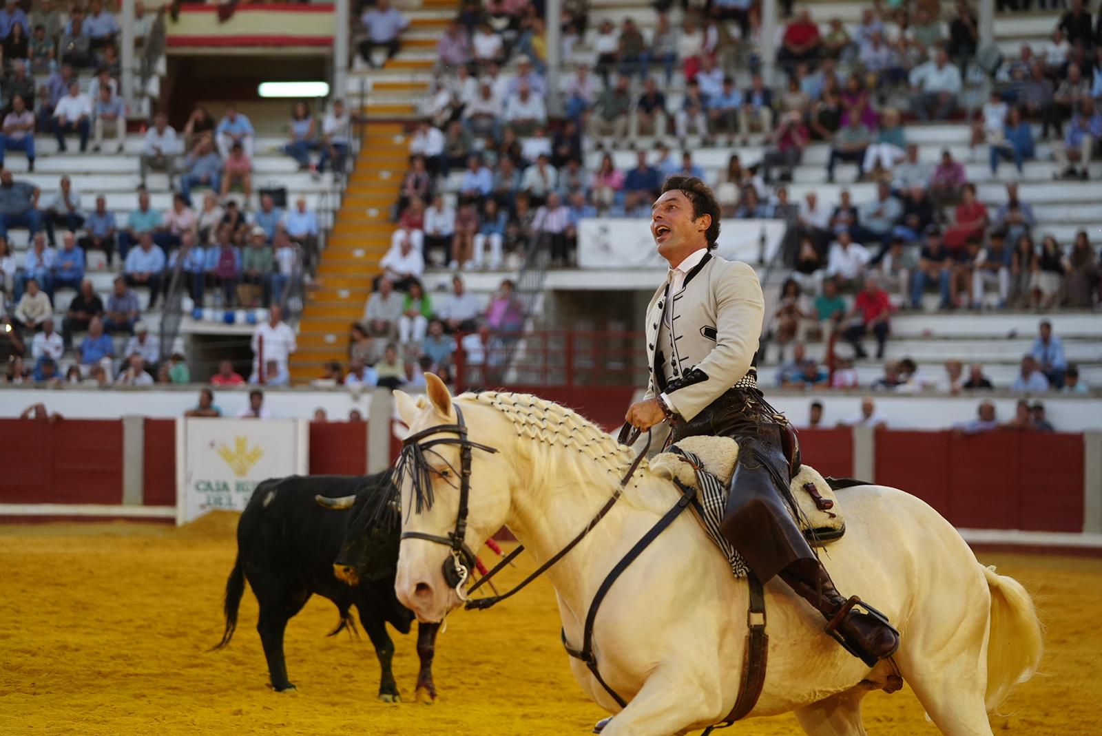 La exitosa corrida de rejones en Pozoblanco, en imágenes