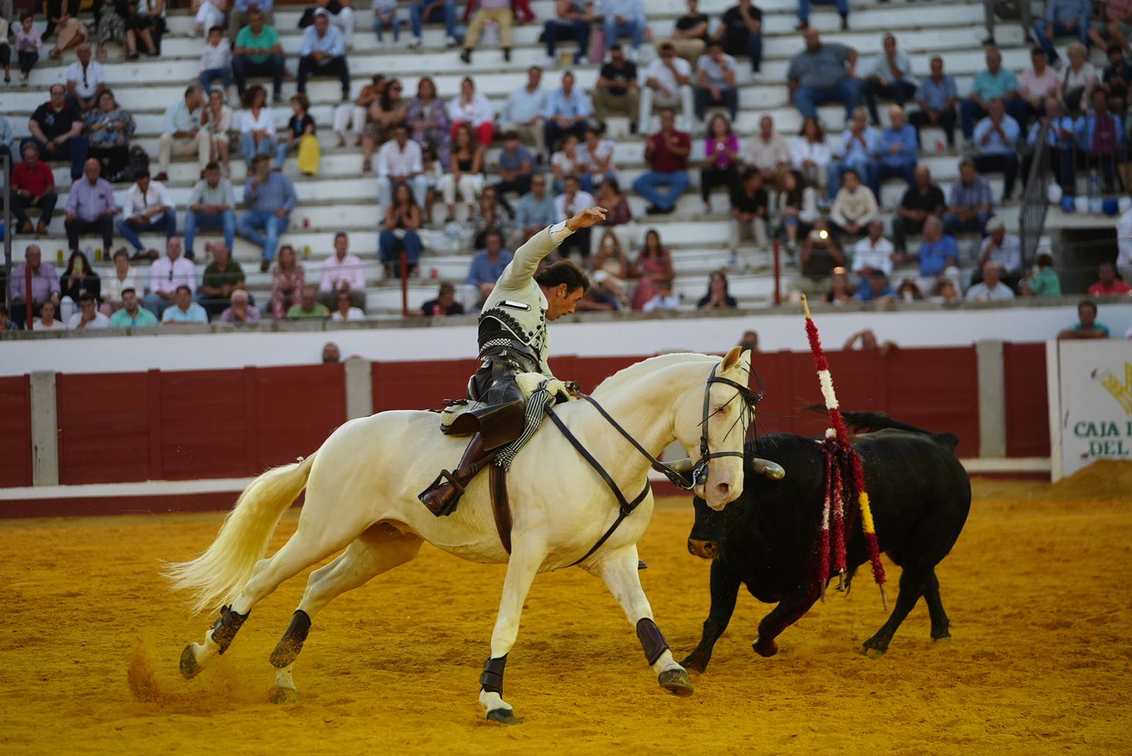 La exitosa corrida de rejones en Pozoblanco, en imágenes