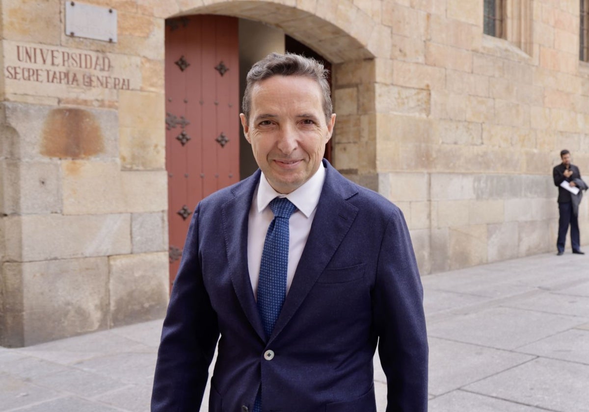 El rector de la Universidad de Salamanca, Juan Manuel Corchado