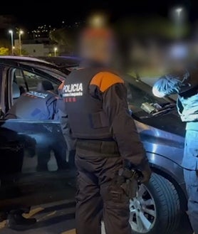 Imagen secundaria 2 - Cuchillos, machetes y navajas: tres armas blancas intervenidas cada hora en Cataluña