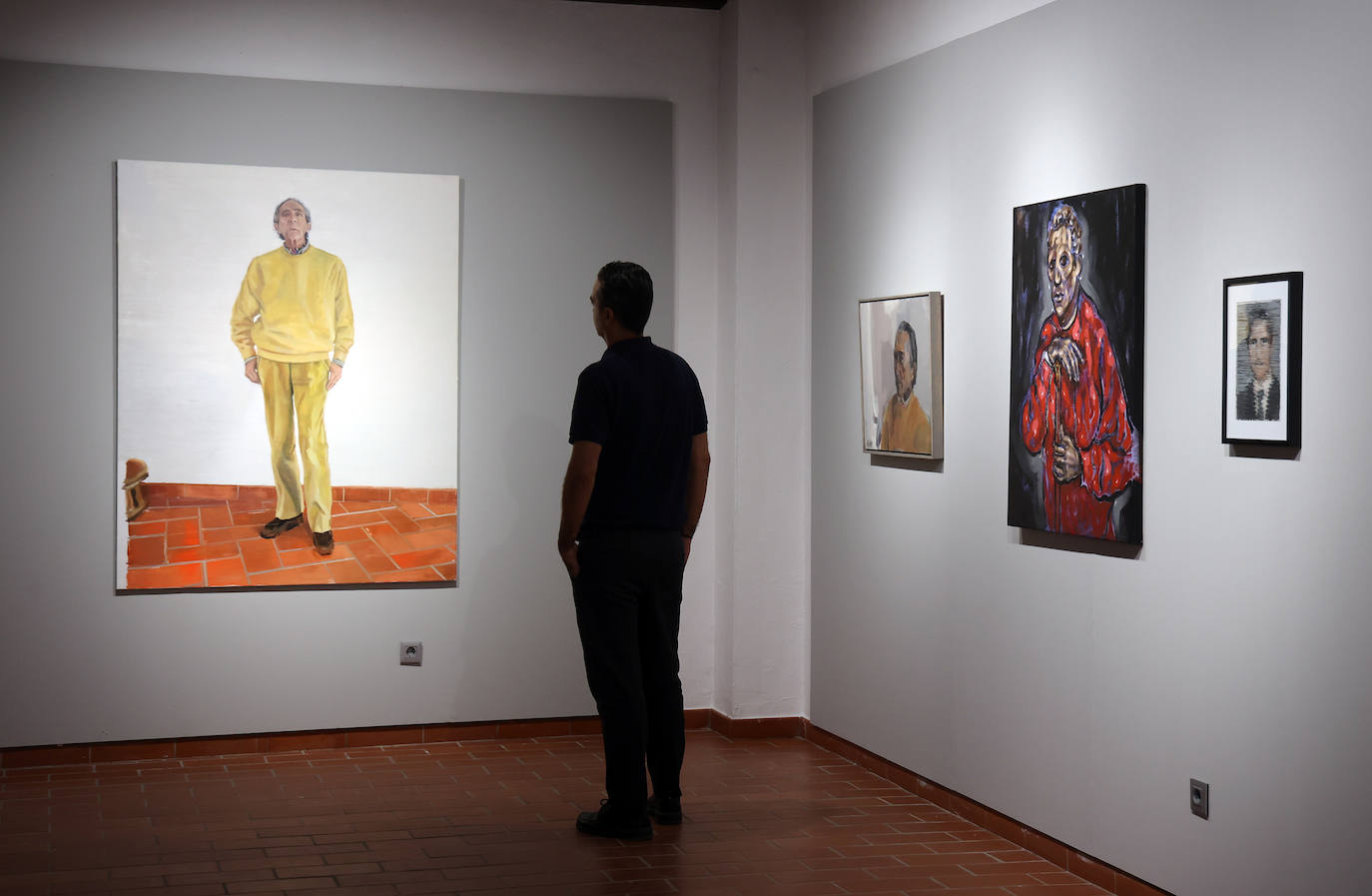 Antonio Gala en &#039;mil retratos y miradas&#039;, exposición en imágenes