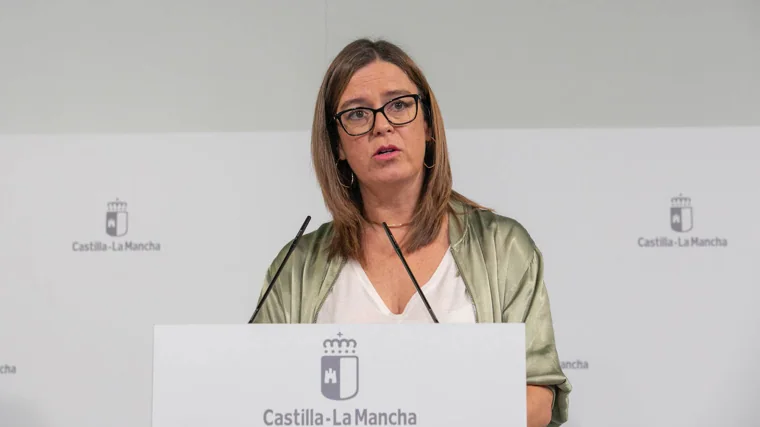 La portavoz del Gobierno de Castilla-La Mancha, Esther Padilla, en el Palacio de Fuensalida de Toledo