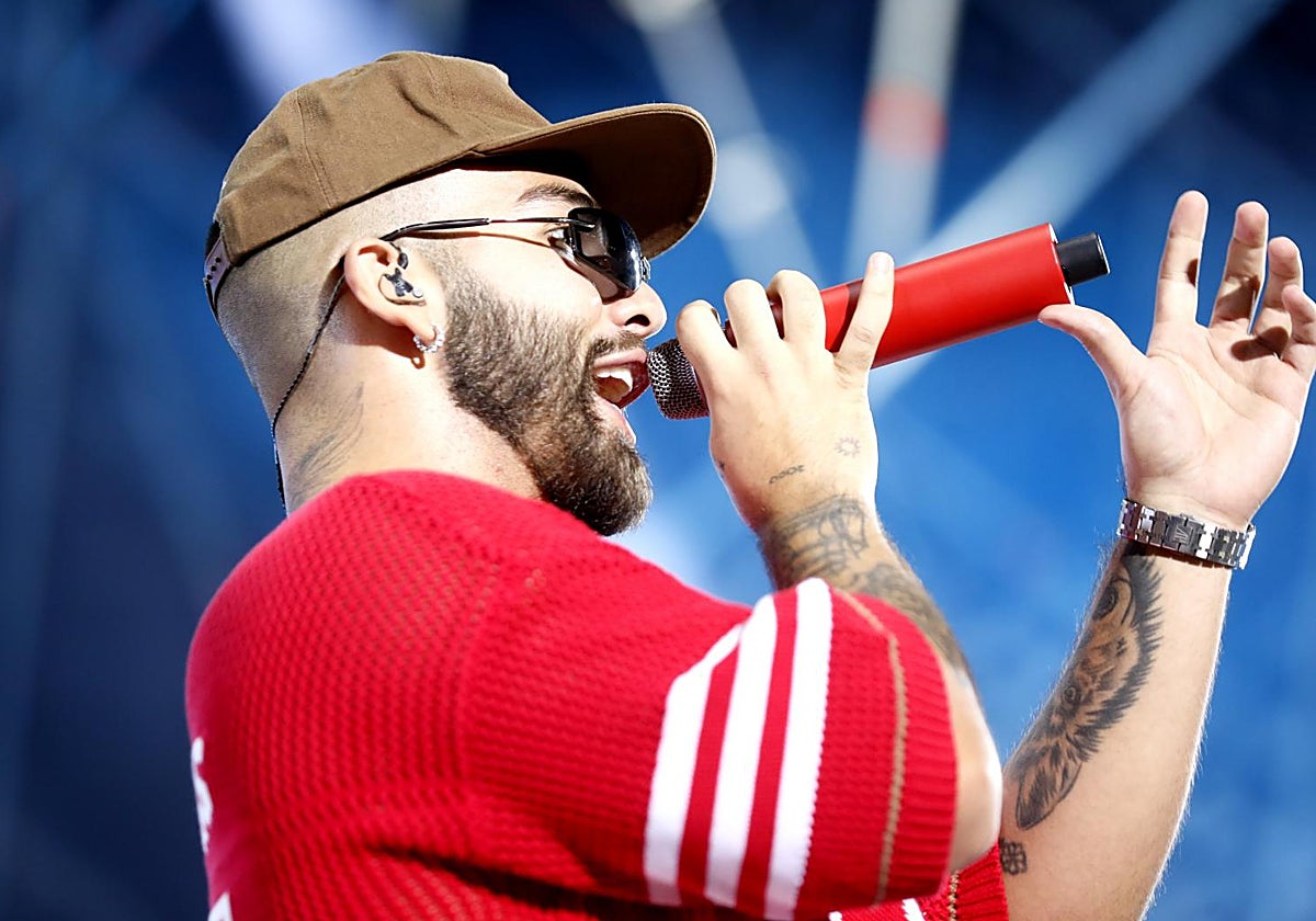 El artista colombiano Manuel Turizo durante un concierto