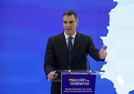 'The Economist' acusa a Pedro Sánchez de «aferrarse al cargo a costa de la democracia española»