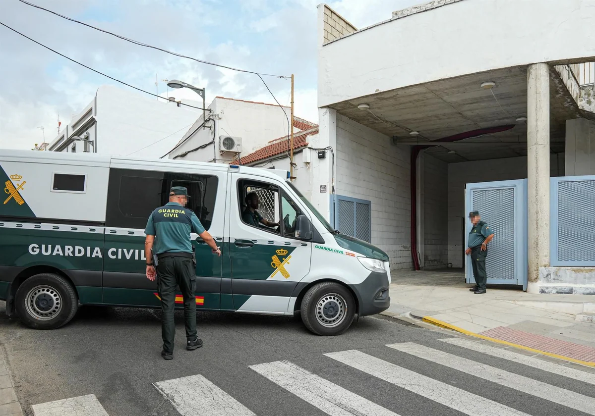 Un furgón de la Guardia Civil en una imagen de archivo