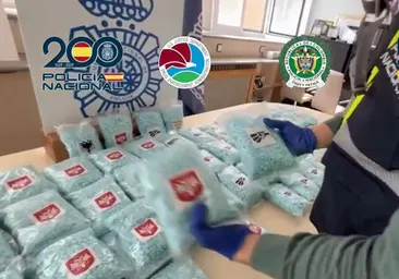 Descubren dos maletas en Barajas con 250.000 pastillas de droga con trazas de fentanilo y ketanima