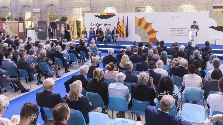 Público en el acto de entrega de los galardones, este martes en Casa Mediterráneo de Alicante