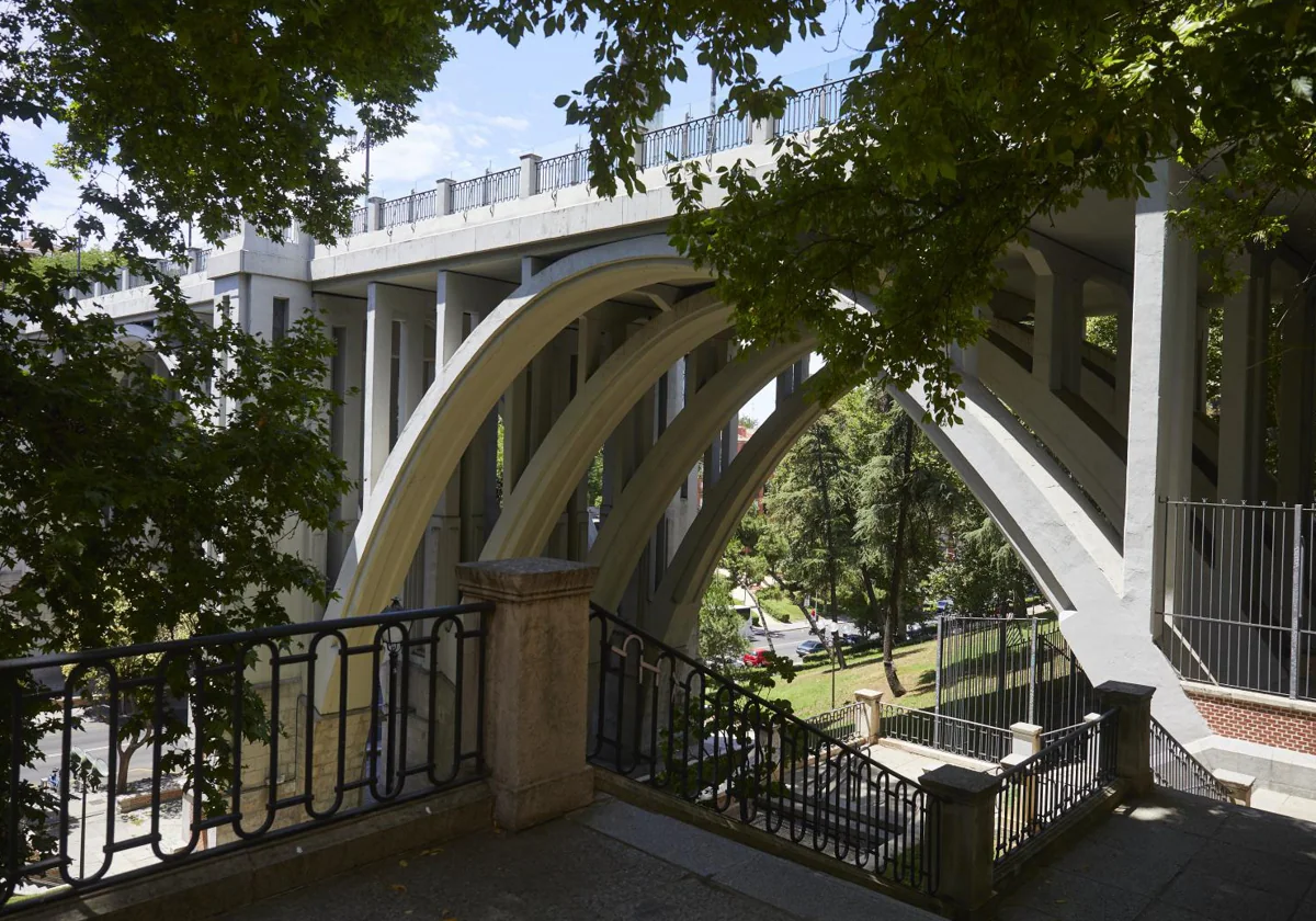 Viaducto de la calle de Bailén