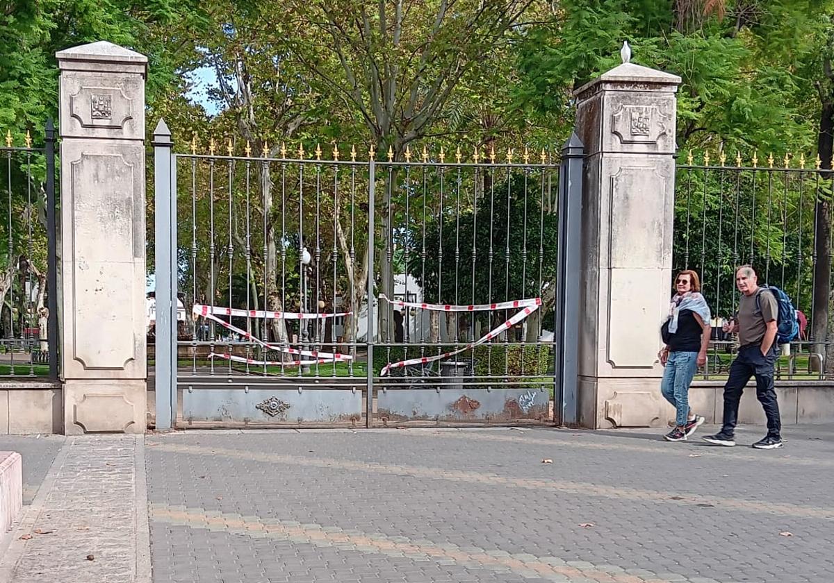 Parque de Colón cerrado este viernes a mediodía tras la decisión del Ayuntamiento de Córdoba