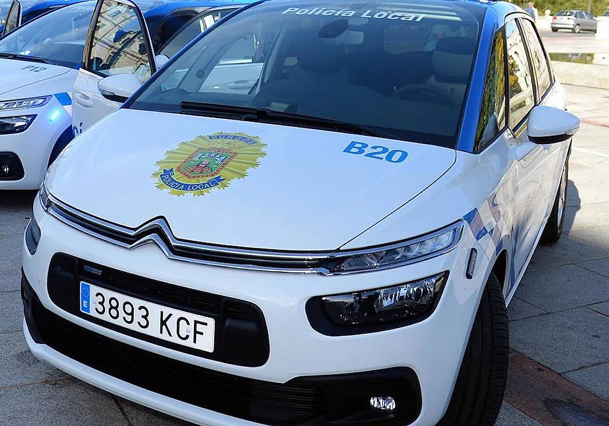 Un vehículo de la Policía Local e Burgos, en una imagen de archivo