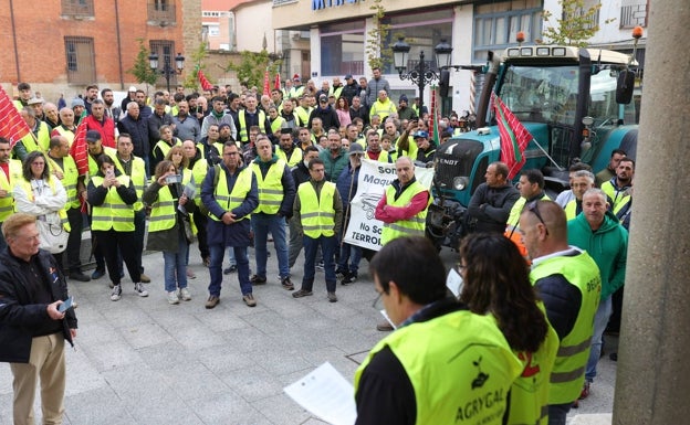 Protesta en Zamora en apoyo a los agricultores procesados por los disturbios de marzo