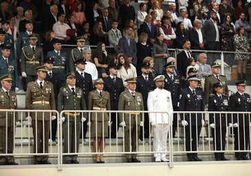 Las imágenes de la fiesta de la Guardia Civil, a cubierto