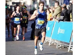 Alberto Rivera, del fútbol de Primera a correr maratones