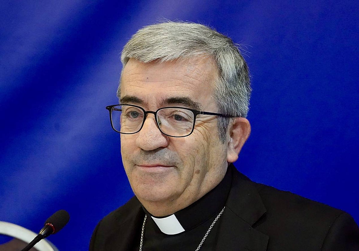 El presidente de la Conferencia Episcopal Española y arzobispo de Valladolid, Luis Argüello, en una reciente imagen de archivo