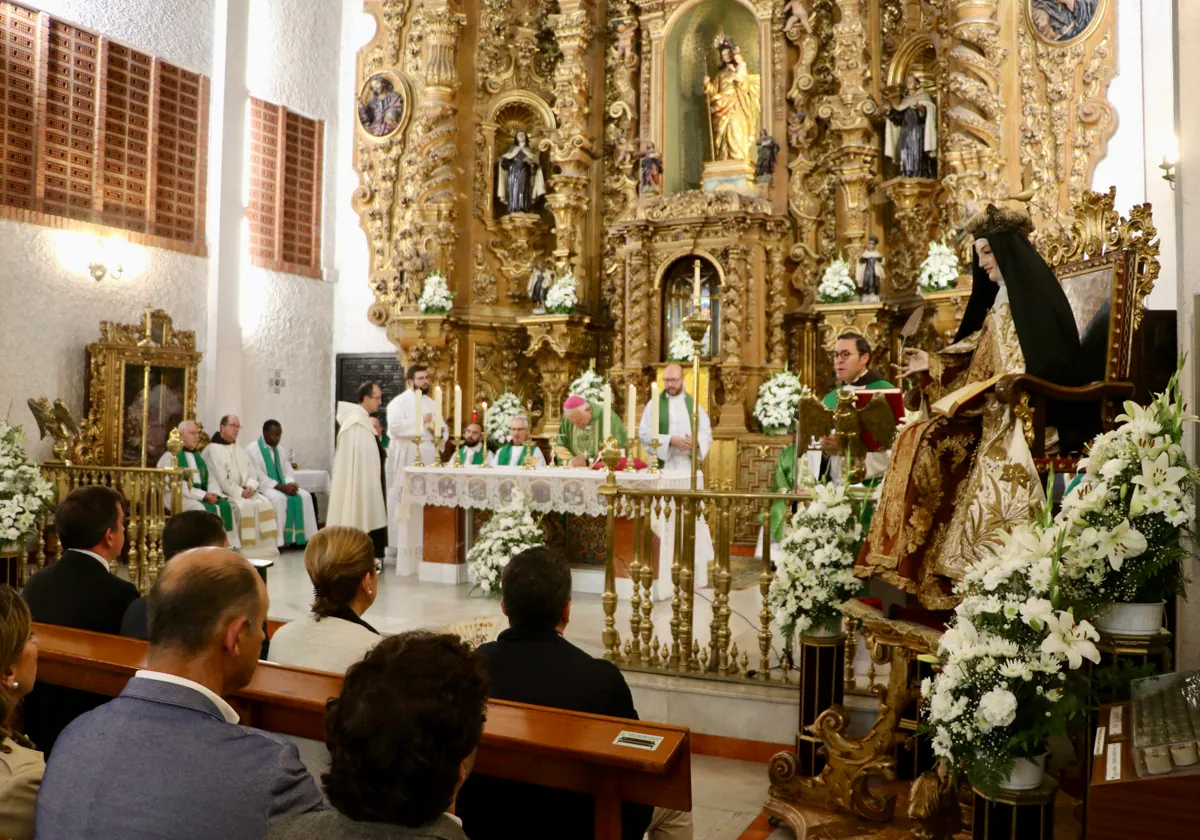 El prelado durante la Eucaristía de despedida