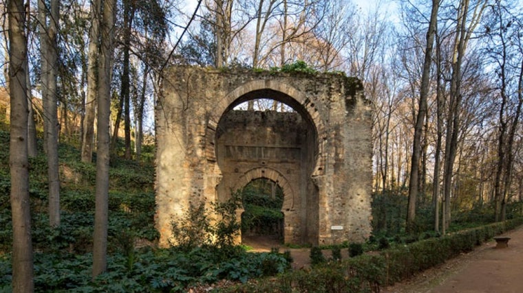 El arco está ahora en la Cuesta de Gomérez