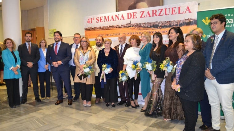 Diversas autoridades han participado en la apertura de este festival