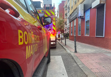 Un incendio en un restaurante chino de Lagasca provoca el desalojo de cinco vecinos de un edificio colindante