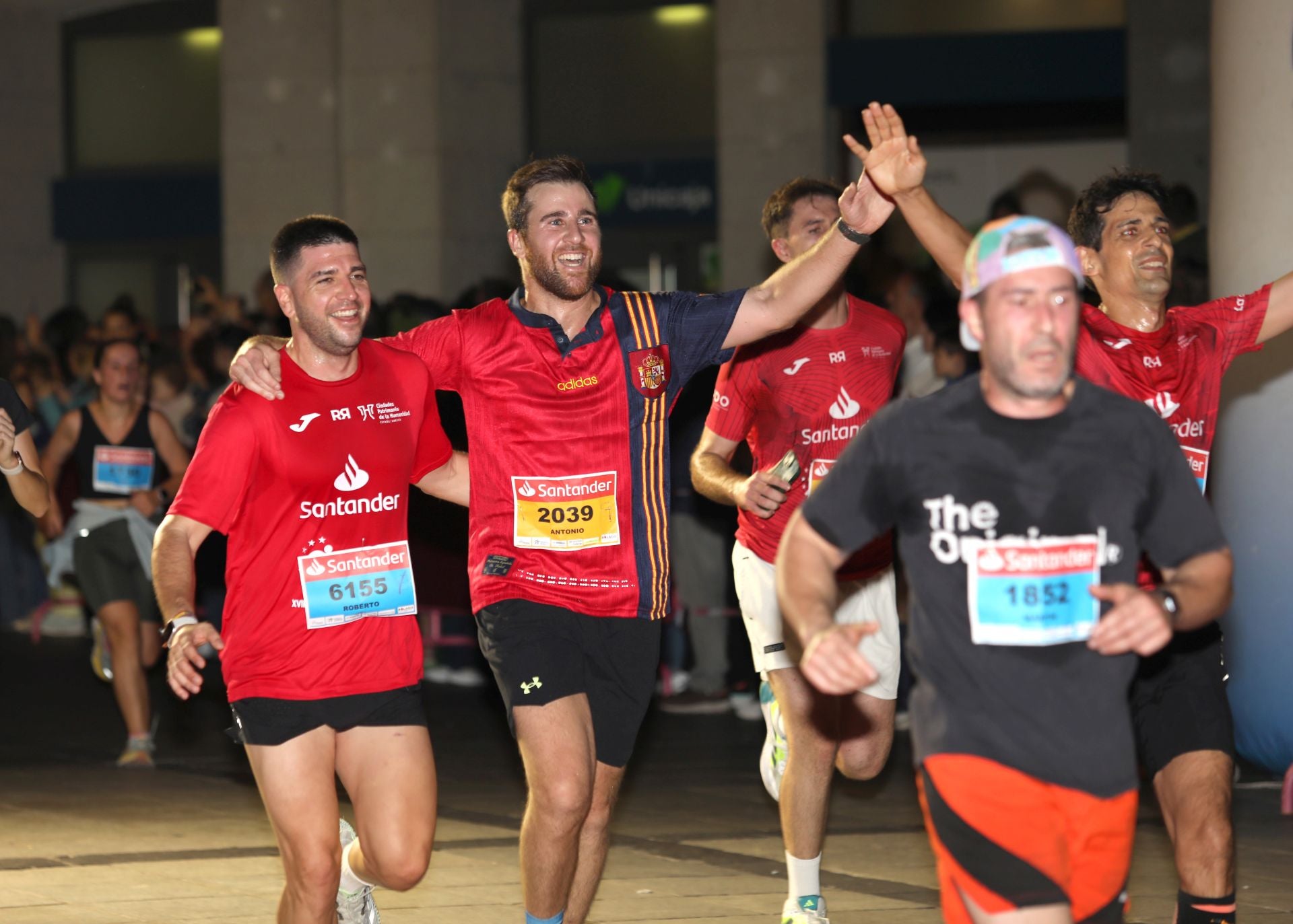 La Carrera Nocturna de Toledo, en imágenes