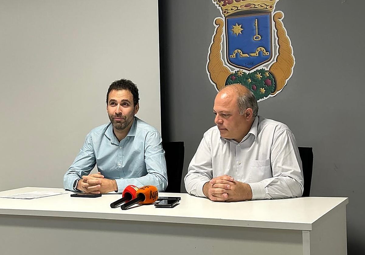 Imagen de Mario Sánchez (PSPV) y Joaquín González (PRyA) en rueda de prensa