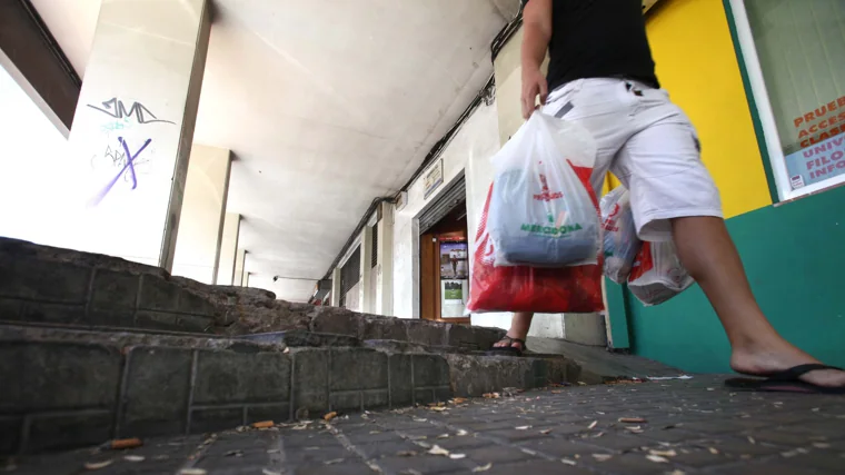 Estado de los soportales de la avenida de las Ollerías