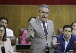 El PSOE pide que la Intervención comparezca en el Parlamento para aclarar los contratos menores del SAS